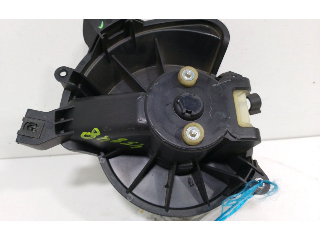 Вентилятор печки 164230100 Fiat Punto Evo 2011