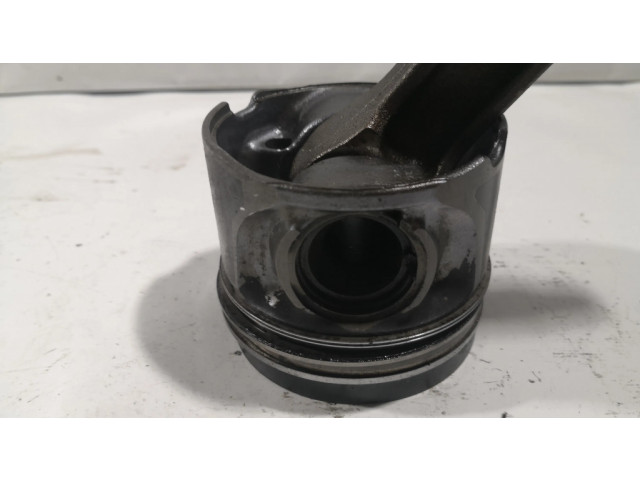 Поршень с шатуном 1741 BMW X5 E70 для дизельного двигателя 3.0