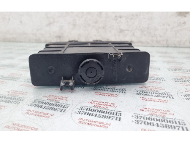 Блок управления коробкой передач 01M927733AJ Audi A3 S3 8L