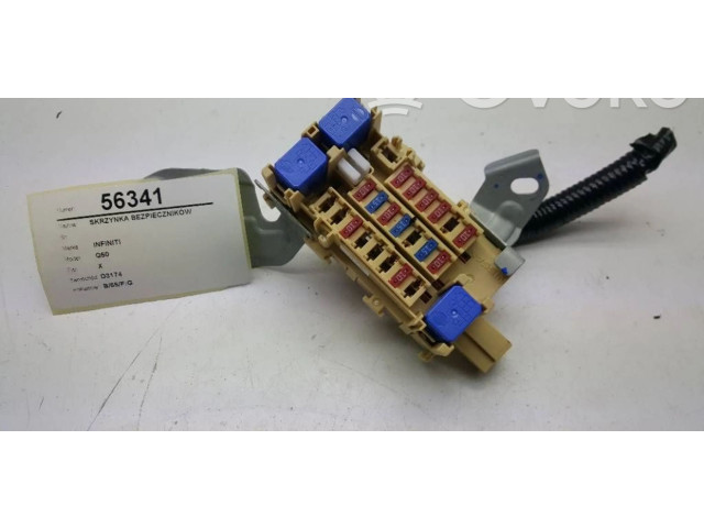 Блок предохранителей Infiniti Q50