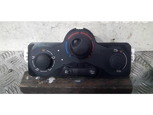 Блок управления климат-контролем 7701070473 Renault Clio III