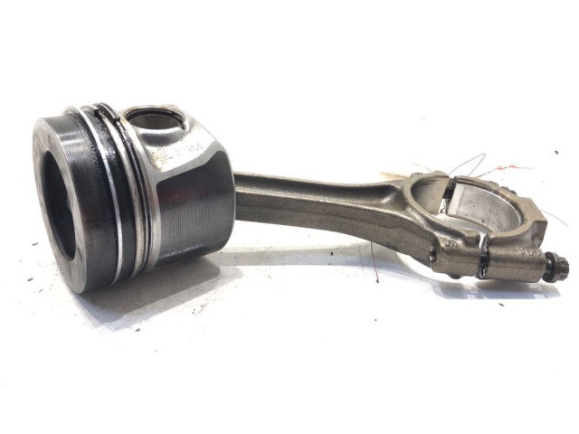  Поршень с шатуном  CAYC03LA  Skoda Superb B6 (3T)  