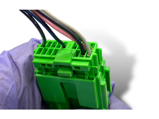 Зеркало электрическое Volvo C30 2010 - 2013 года