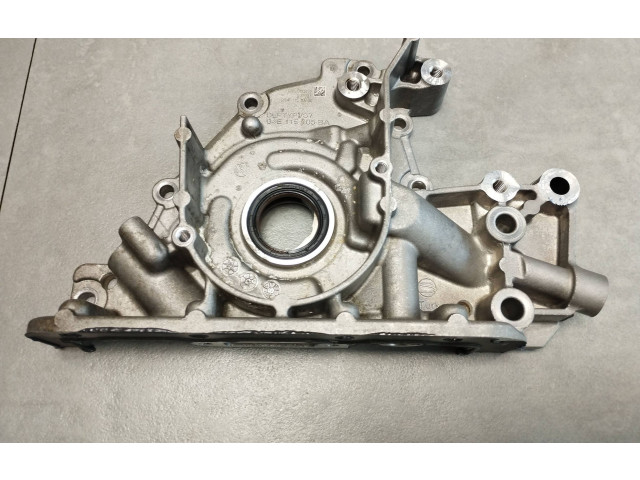 Масляный насос 04E115105BA Skoda Octavia Mk4