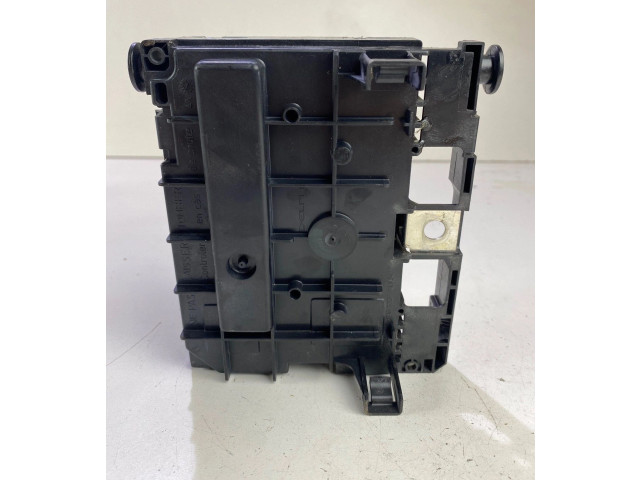 Блок предохранителей 9675877980, R02 Citroen C5