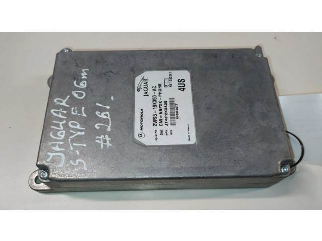 Tālruņa vadības bloks