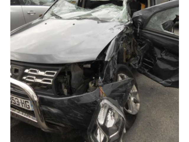 Генератор 231008017R Dacia Duster