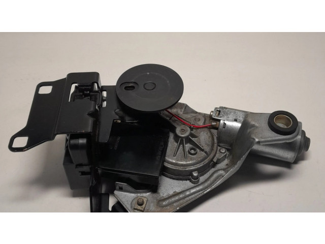 Двигатель стеклоочистителя заднего стекла