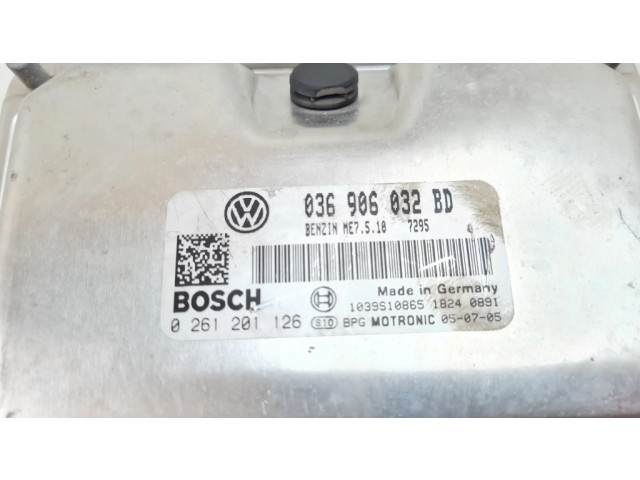Řídící jednotka 036906032BD, 0261201126   Volkswagen Caddy 2006