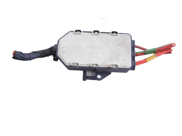 Pojistková skříňka 0HBF0003ZXBASE3 Porsche Panamera (970) 2011