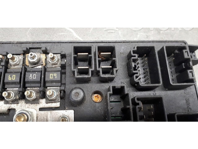 Блок предохранителей 518826003 Volvo XC90