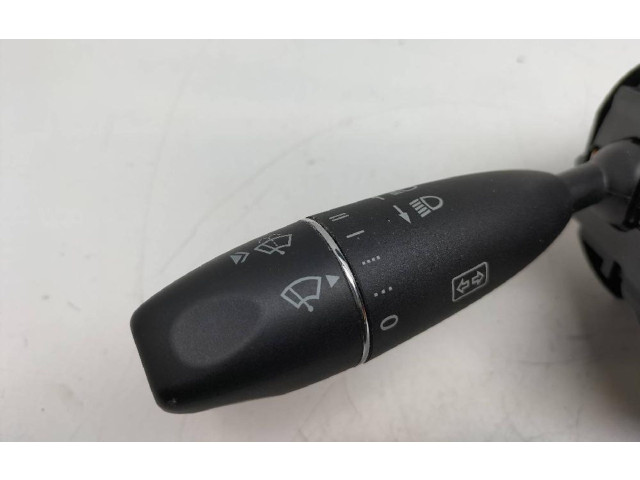 Ручка поворотов/ фонарей