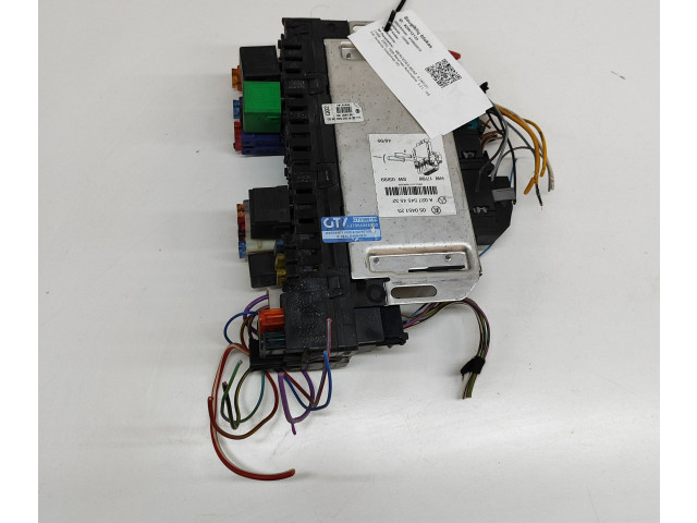 Pojistková skříňka A0275454532, 05045123 Mercede-Benz S W220 1999