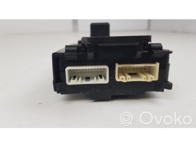 Блок управления KD45675Y0F   Mazda 6