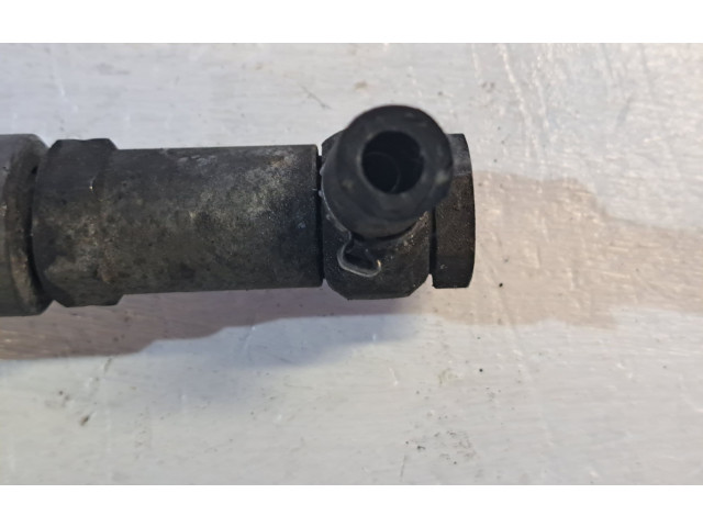 Топливная рампа 8658252 Volvo S60 для двигателя D 5244 T