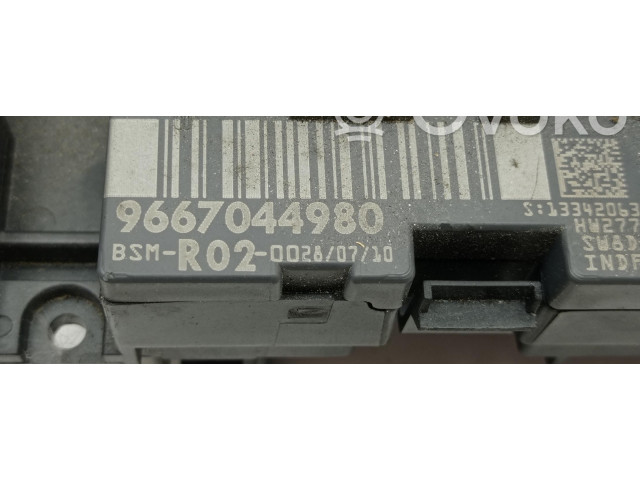 Pojistková skříňka 9667044980 Citroen Berlingo