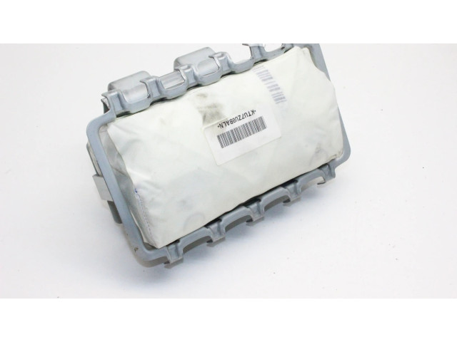 Подушка безопасности для колен 7030A800XA Mitsubishi L200