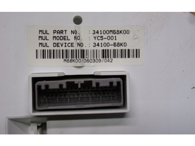 Přístrojová deska Nissan Pixo 2010 3410068K0