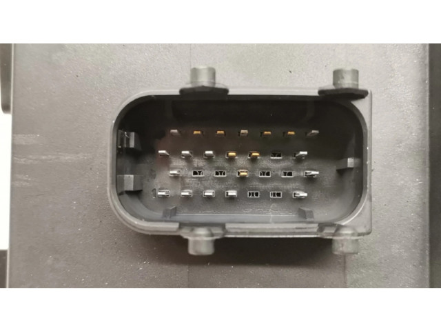 Блок управления 4KE915233D Audi e-tron