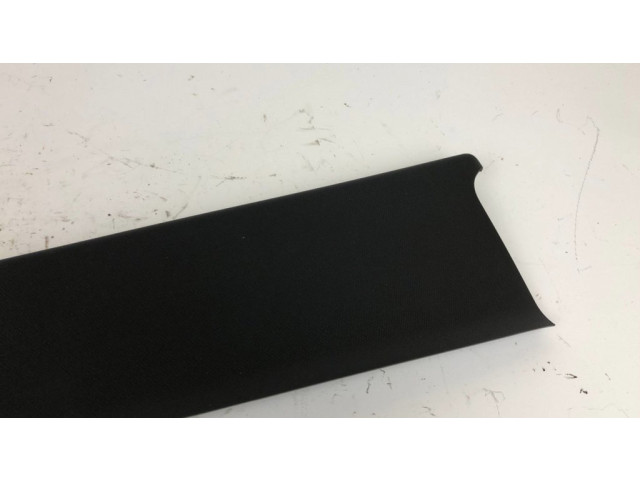 Другая деталь салона