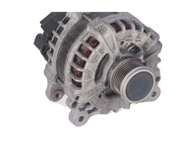 Генератор 04L903021J   Skoda Superb B8 (3V)      