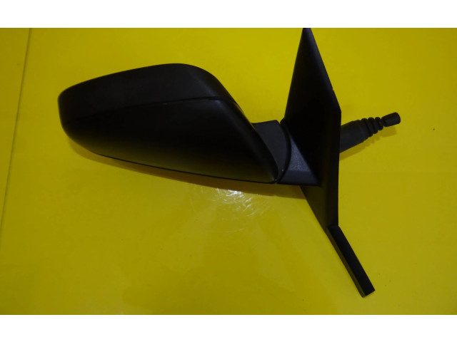 Зеркало (механическое) Mitsubishi Colt 2004 - 2008 года