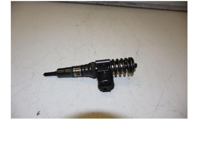 Форсунка 0414720404 Volkswagen Golf Plus BKD