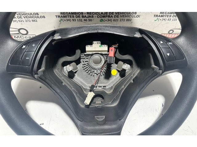 Volant Fiat Grande Punto 2005 CV700610XXE