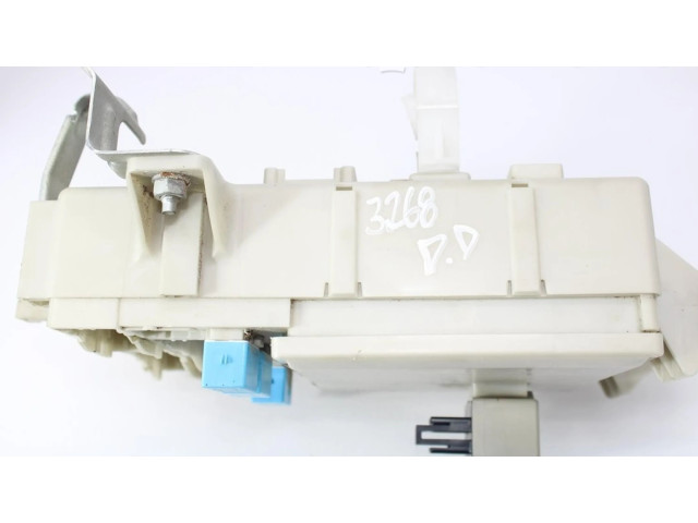 Pojistková skříňka Řídící jednotka BSM 04987F13 Toyota Land Cruiser (J120) 2007