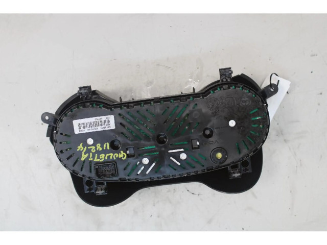 Přístrojová deska Alfa Romeo Giulia 2010