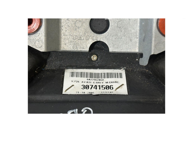 Volant Volvo XC70 2006 30741506, 135701  