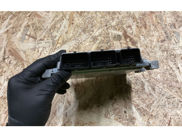 Блок управления двигателя 31269095, 5WS40489DT   Volvo V50