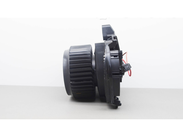 Вентилятор печки A2469062501, A2229060303 Mercedes-Benz A W176