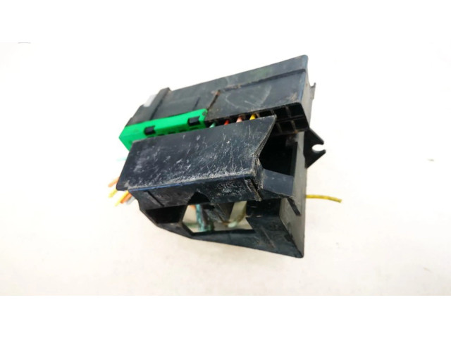 Pojistková skříňka 9627791880 Lancia Zeta 2000