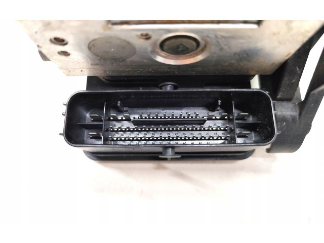 Блок АБС 5Q0907379S, 5Q0614517R Volkswagen Golf VII 2013 - 2019 года