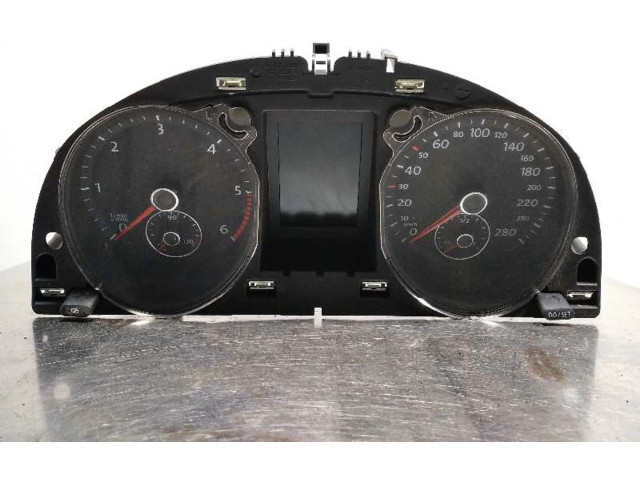 Přístrojová deska Volkswagen Passat Alltrack 2010 3C8920870G