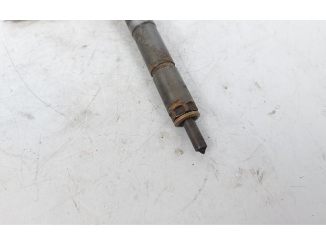 Vstřikovač 0445110221 Toyota Yaris