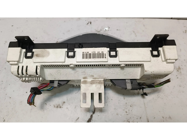 Přístrojová deska Mercedes-Benz A W168 2001 A1685404011k4