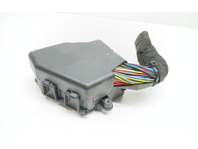 Блок предохранителей    Audi A3 S3 8L    