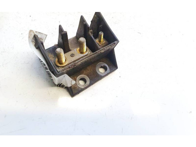 Pojistková skříňka 2025460941, 2025460941 Mercedes-Benz C W202 1994