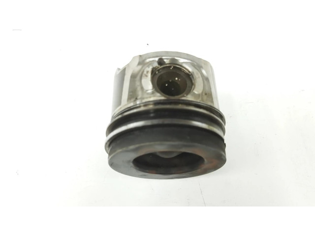 Píst 0603C0, 2222DL Citroen C4 II pro naftový motor 1.6