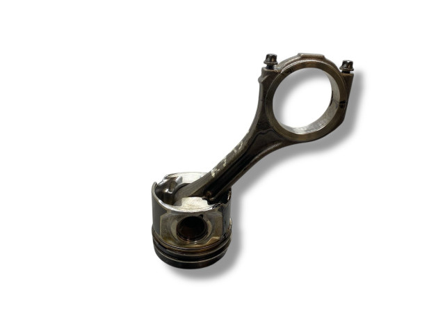  Поршень с шатуном BMK BMK  Audi A6 S6 C6 4F  