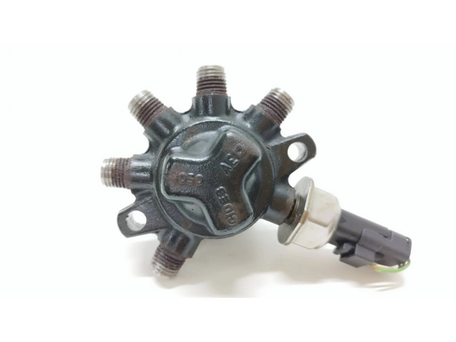 Vstřikovací lišta 8200584034, H8200334367 Dacia Sandero pro naftový motor 1.5 K9K 796