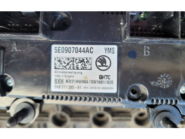 Блок управления климат-контролем 5E0907044AC, 5HB01128281   Skoda Octavia Mk3 (5E)