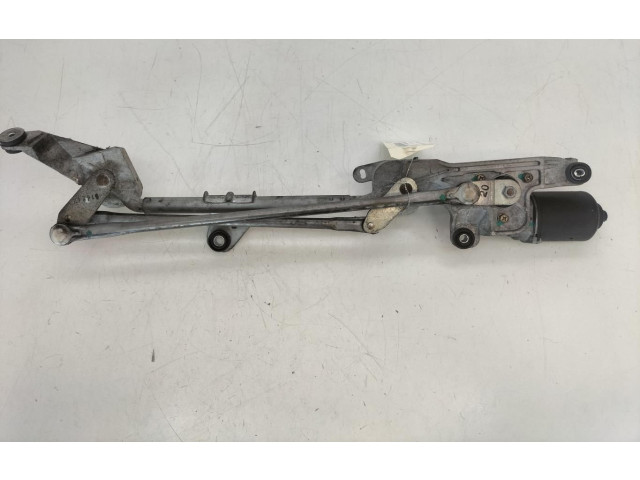 Двигатель стеклоочистителей 8250A407 Mitsubishi Colt 2004 - 2008 года