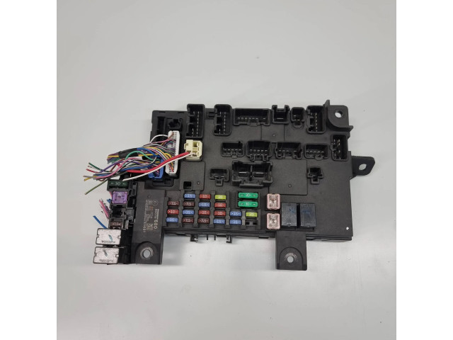 Блок предохранителей 8637B680 Mitsubishi Outlander