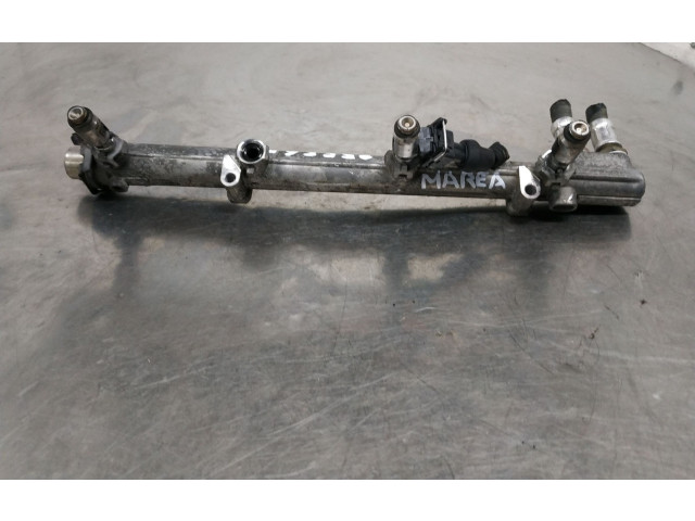 Топливная рампа 104169705A   Fiat Marea   для двигателя 182A4000