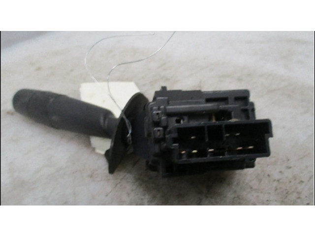 Ручка стеклоочистителей 6239K9 Peugeot 406