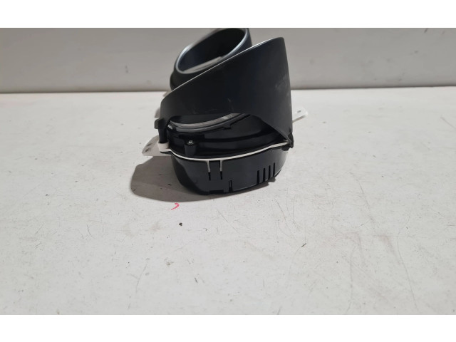 Přístrojová deska Maserati Levante 2019 5550102919, 670106463