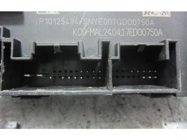 Řídící jednotka 5Q0959595E   Volkswagen Tiguan 